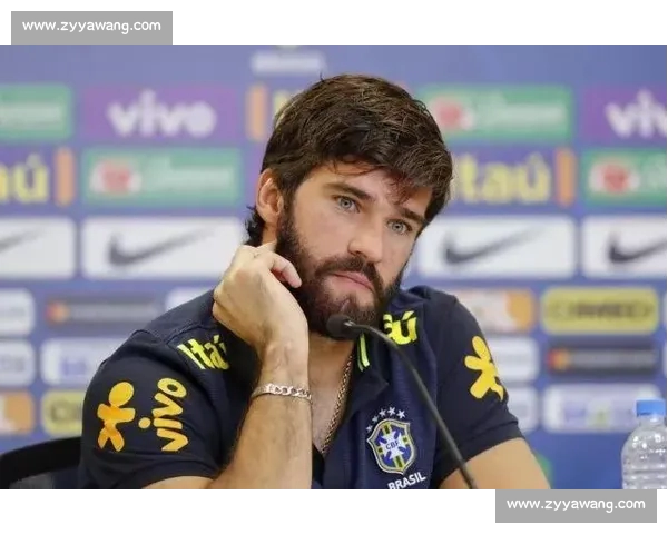 世界杯传奇球星亲笔签名收藏指南与真伪鉴定及市场价值趋势解析 世界杯传奇球星亲笔签名收藏指南与真伪鉴定及市场价值趋势解析